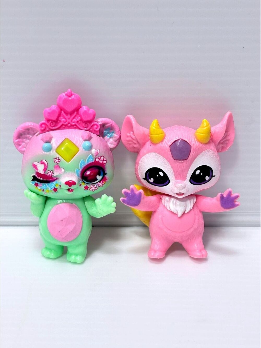 Magic Mixies Mixlings Lot of 2 Mini Figures Pink Green Bear Horned Toy Figures